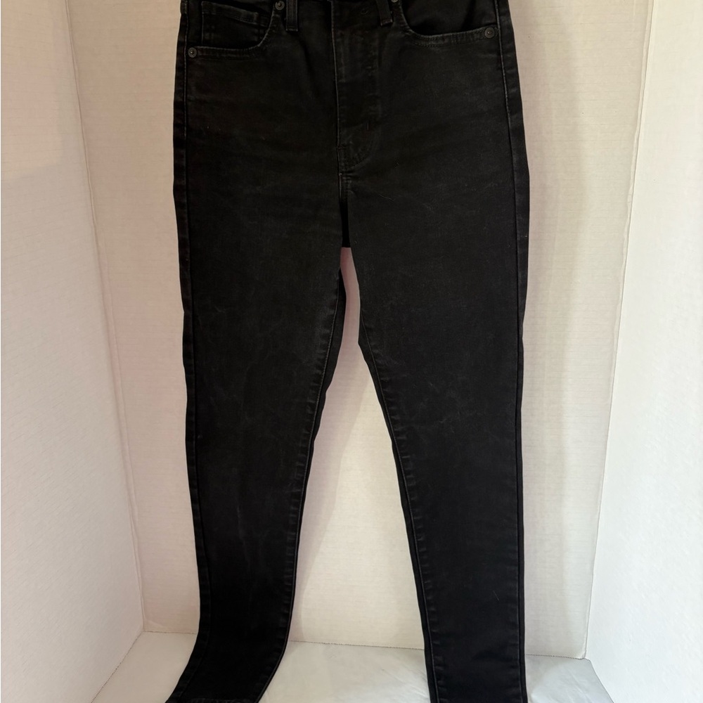 LEVIS Jeans “Big E” women’s 27 Black Skinny style with stretch